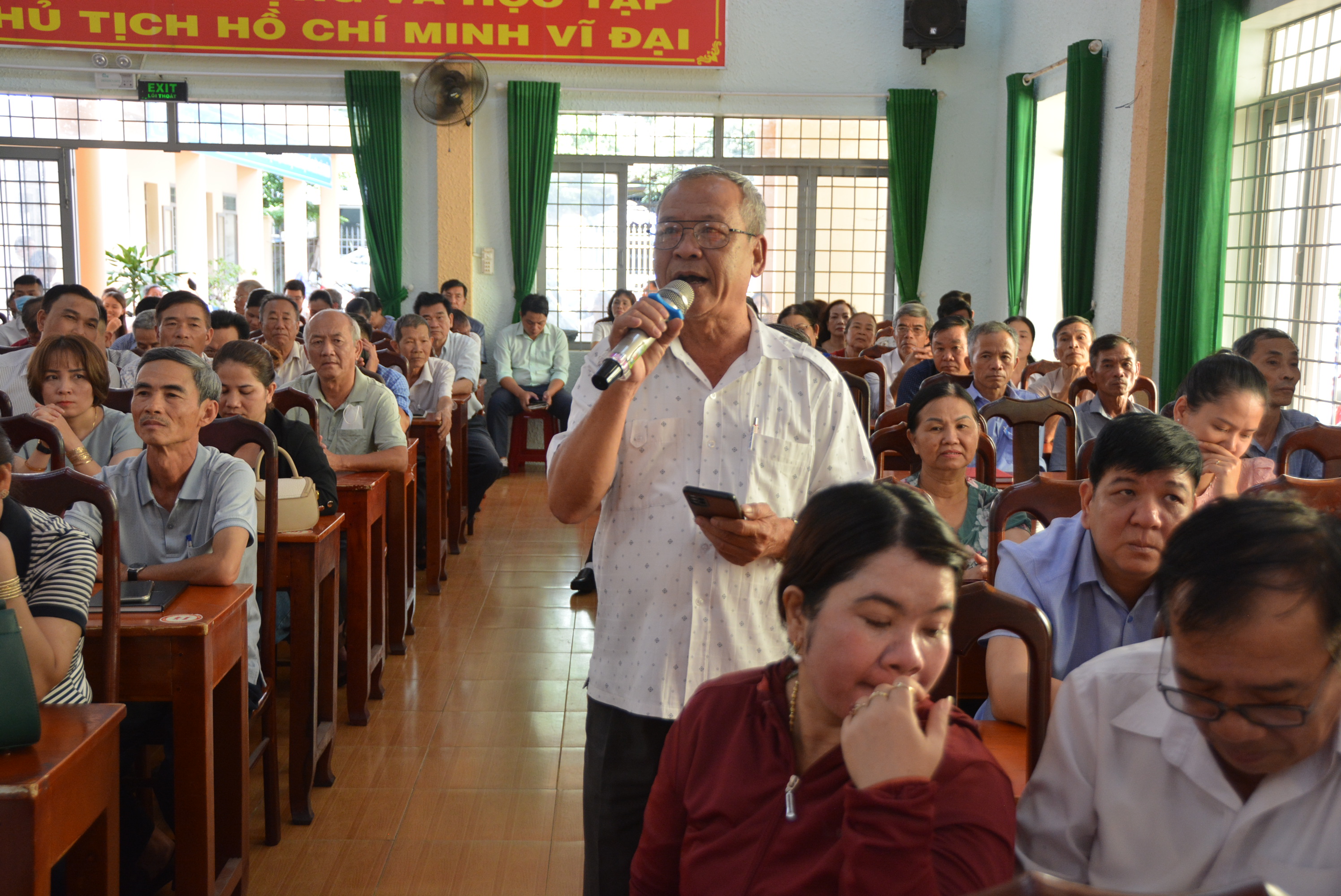 25-7 tiếp xúc cử tri 2